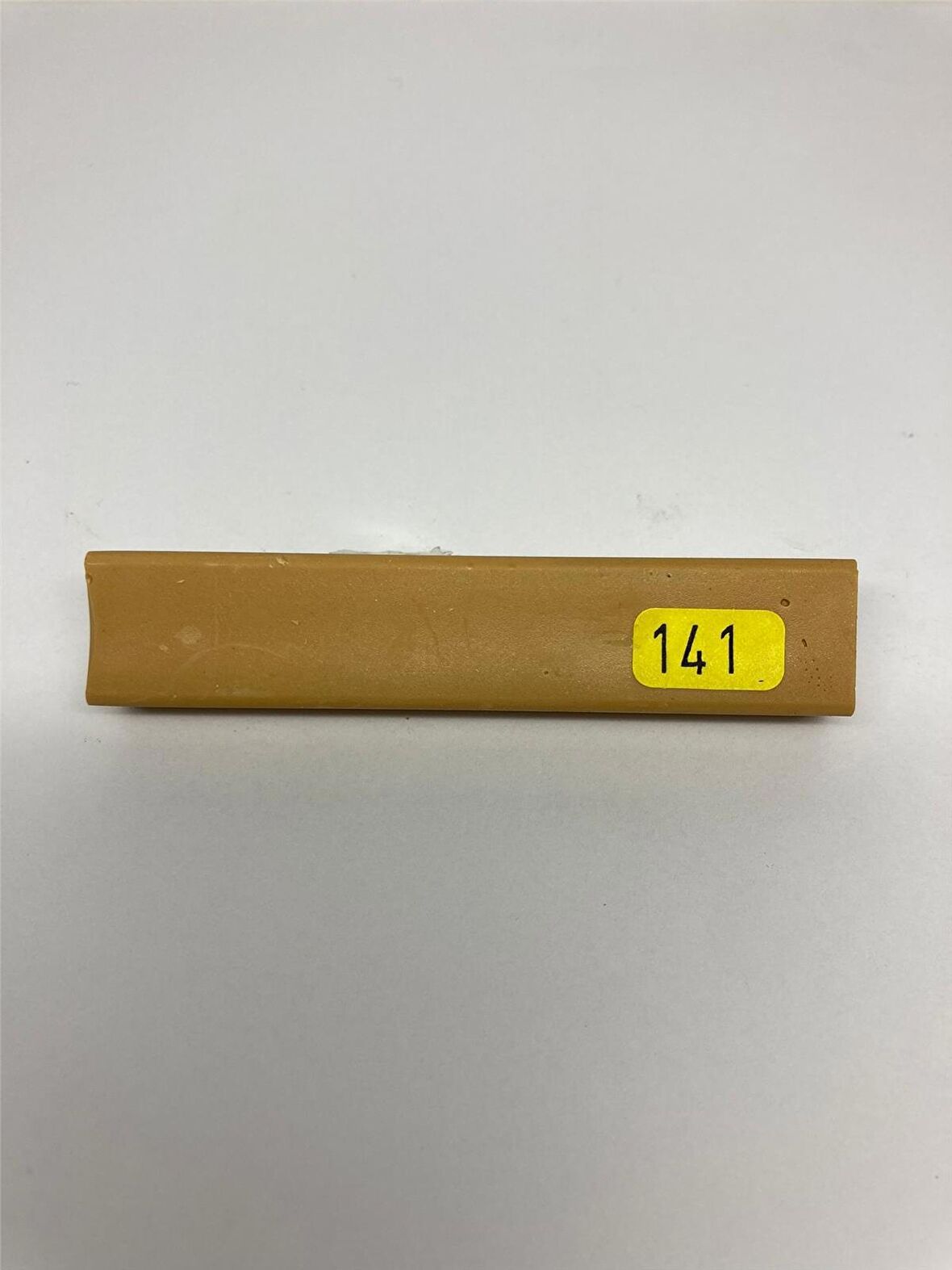 Sert Tamir Mumları Plus 141 Açık Meşe PTK-40  8cm Sert Mum Plus